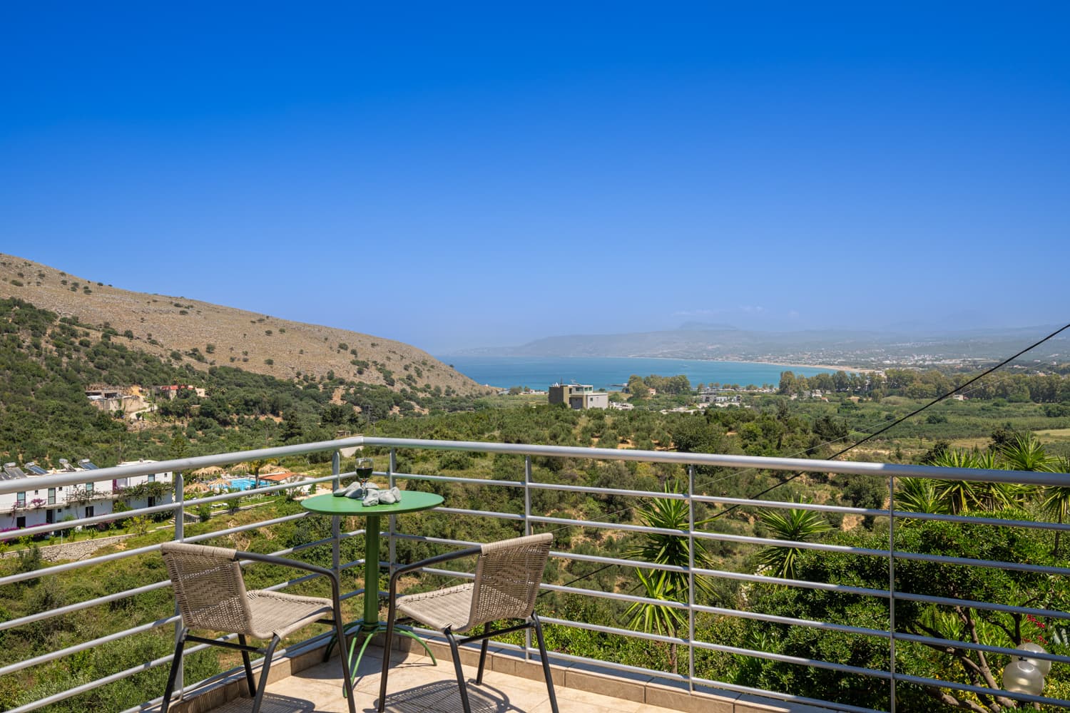 Villa photo 2