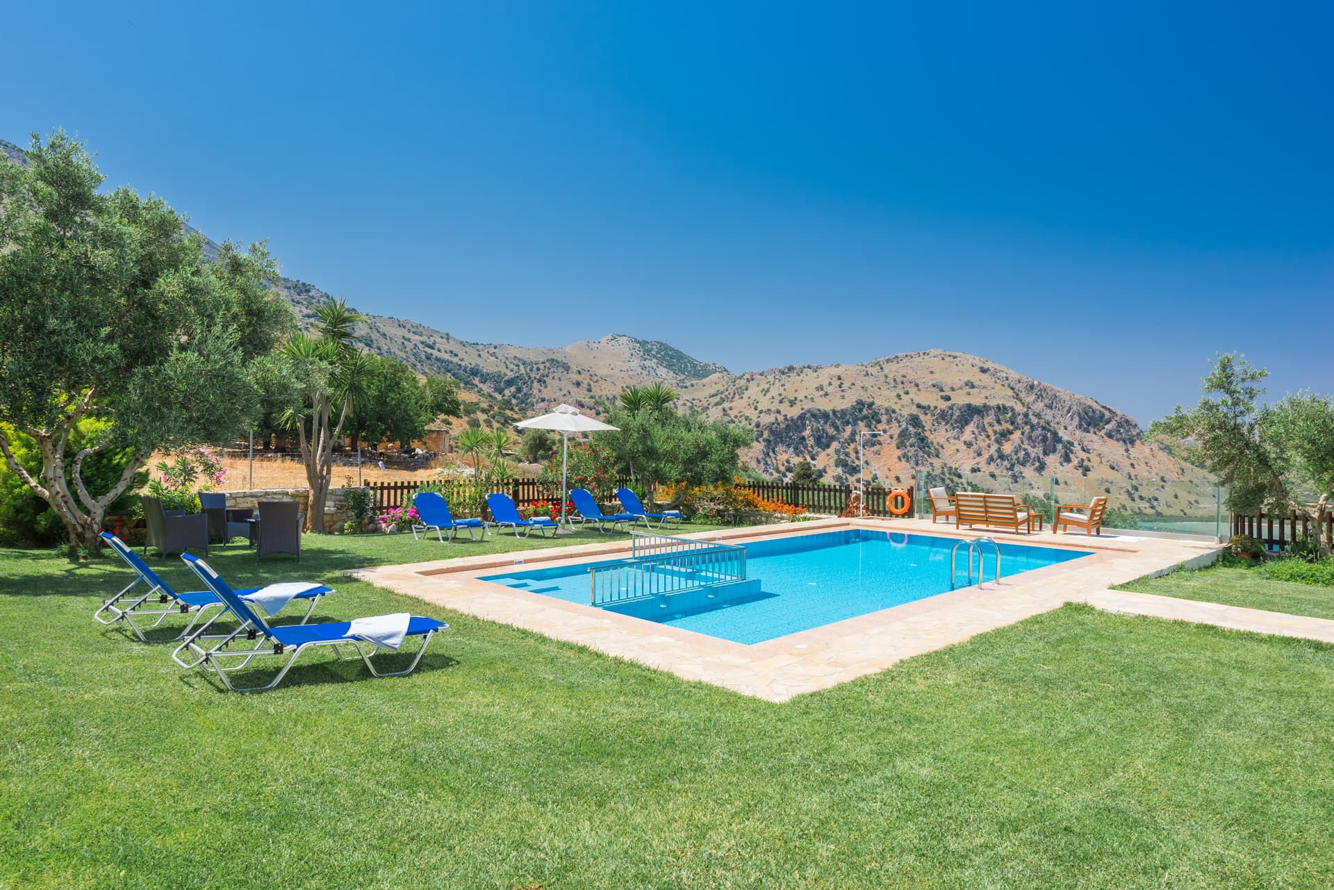 Villa photo 4